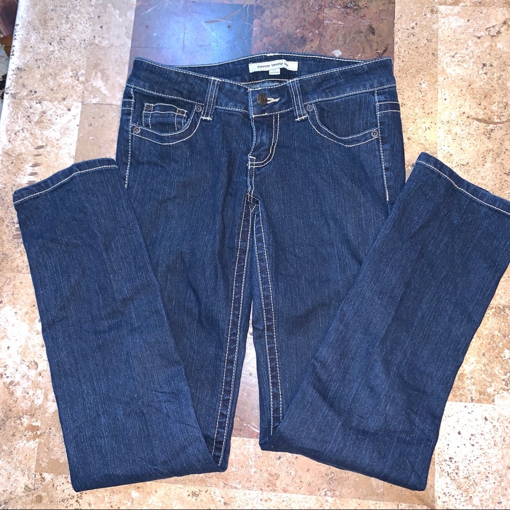 Women’s SZ 27 FOREVER 21 Stretch Skinny Jeans
